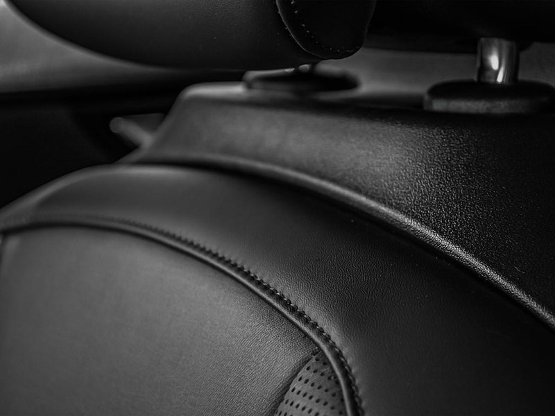 2026 Kia Niro SX FWD