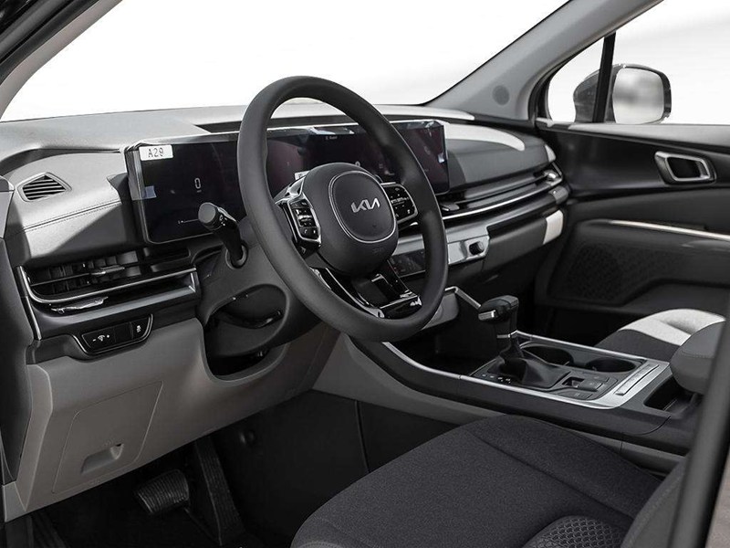 2026 Kia Carnival LX FWD