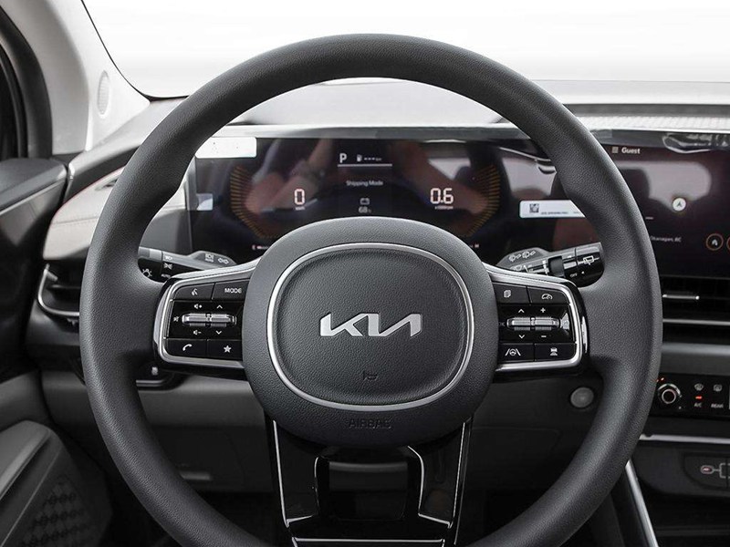 2026 Kia Carnival LX FWD