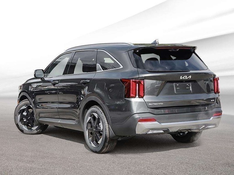 2026 Kia Sorento HEV SX AWD