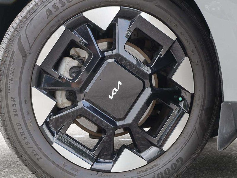 2026 Kia Carnival EX FWD