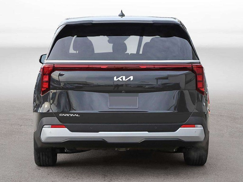 2026 Kia Carnival LX FWD