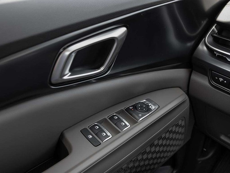 2026 Kia Carnival LX FWD