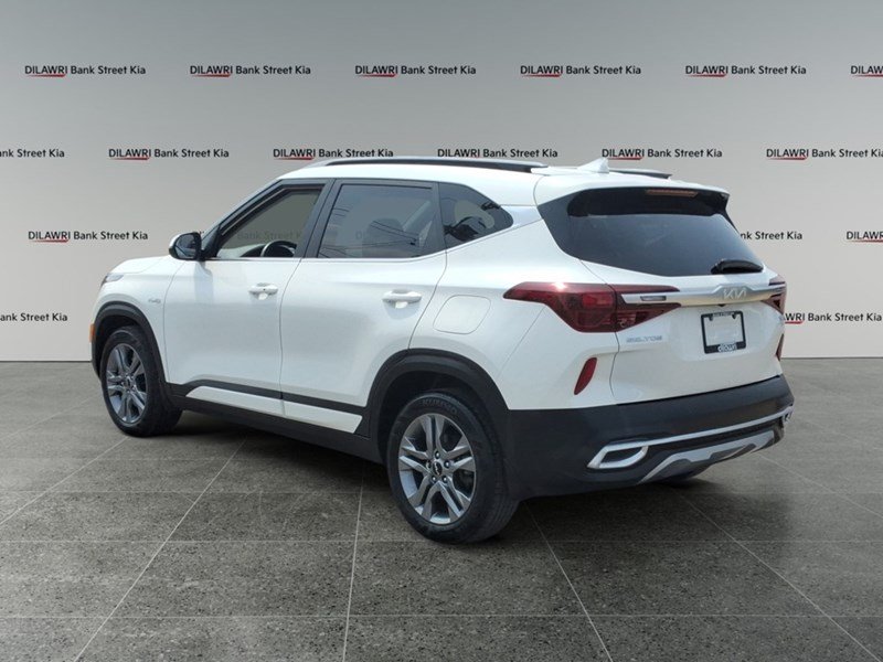 2023 Kia Seltos EX AWD
