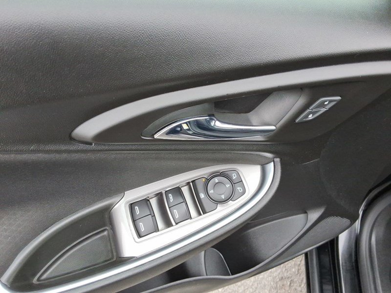 2021 Chevrolet Malibu 4dr Sdn LT