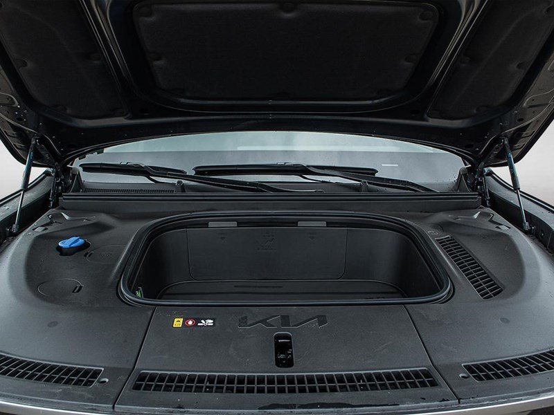 2026 Kia EV9 Land w/Plus Package AWD