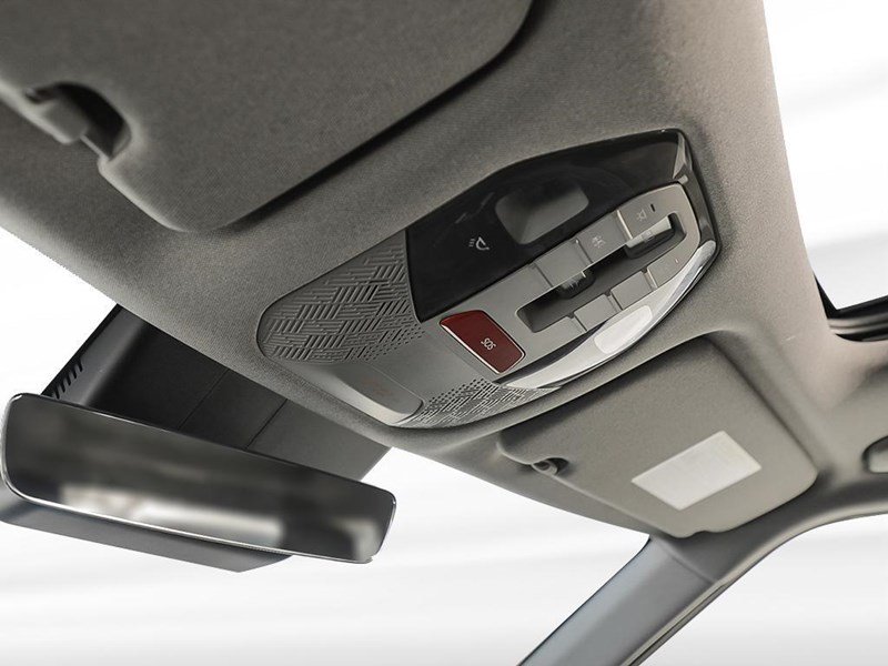 2026 Kia EV9 Land w/Premium Package AWD