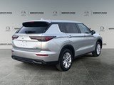 2025 Mitsubishi Outlander ES image 5