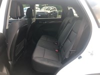 2013 Kia Sorento AWD V6 LX | 2 Sets of Wheels Included!