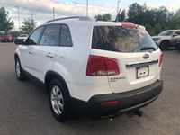 2013 Kia Sorento AWD V6 LX | 2 Sets of Wheels Included!