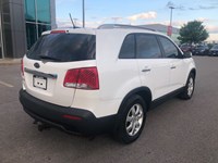 2013 Kia Sorento AWD V6 LX | 2 Sets of Wheels Included!