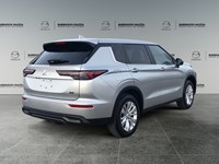 2025 Mitsubishi Outlander ES S-AWC