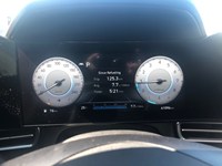 2023 Hyundai Elantra Preferred IVT w/Tech Pkg