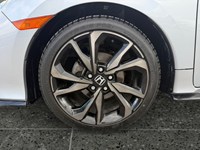 2017 Honda Civic 5dr CVT Sport w/Honda Sensing