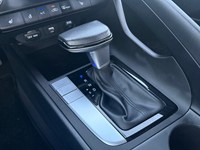 2022 Hyundai Elantra Preferred IVT