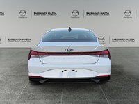 2022 Hyundai Elantra Preferred IVT