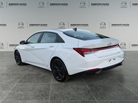 2022 Hyundai Elantra Preferred IVT