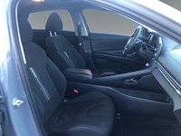 2021 Hyundai Elantra Preferred IVT w/Sun &Tech Pkg | 2 Sets of Tires