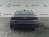 2024 Hyundai Elantra Essential IVT