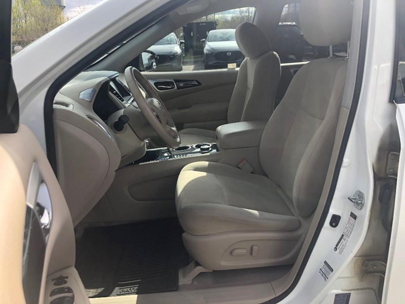 2014 Nissan Pathfinder S 4WD