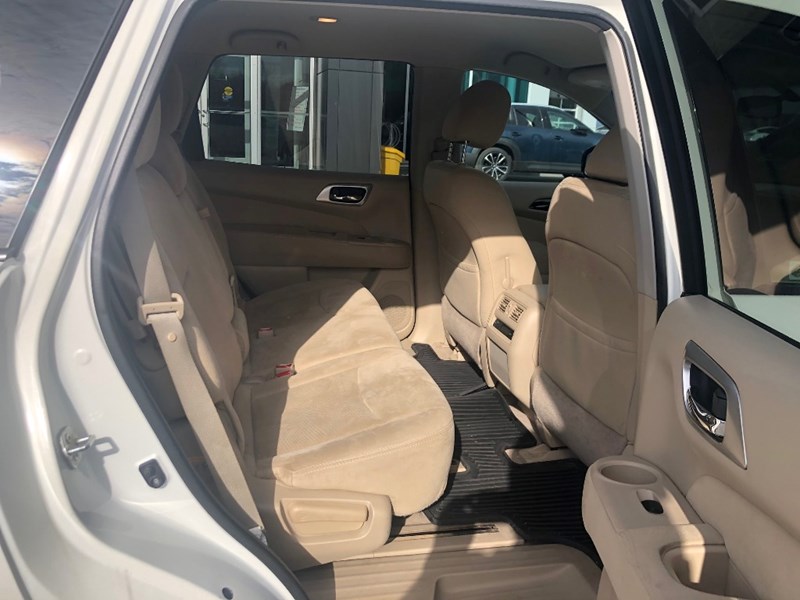 2014 Nissan Pathfinder S 4WD