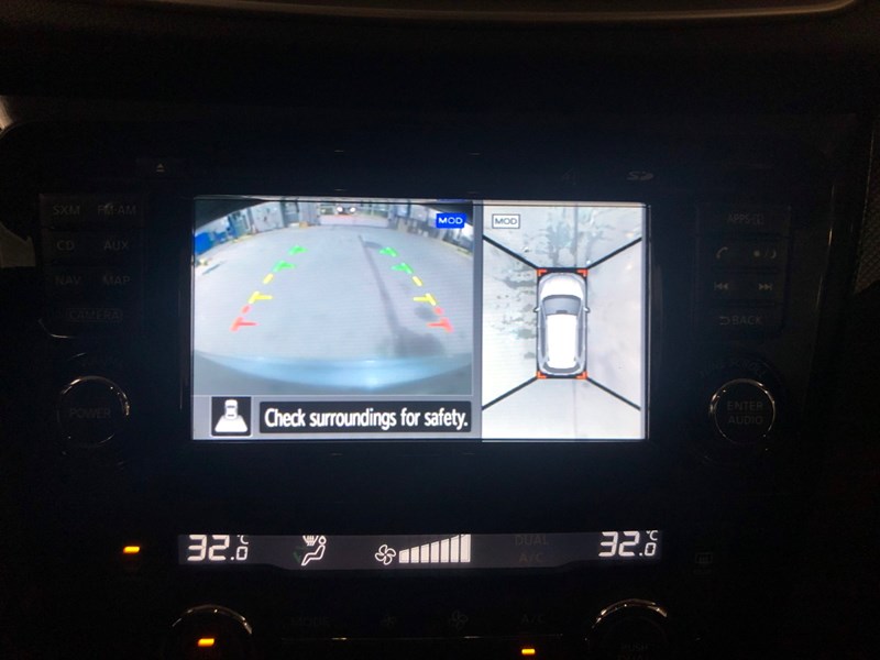 2015 Nissan Rogue AWD 4dr SL