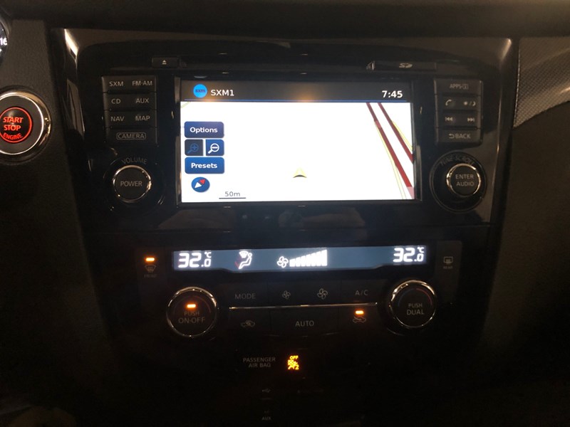 2015 Nissan Rogue AWD 4dr SL