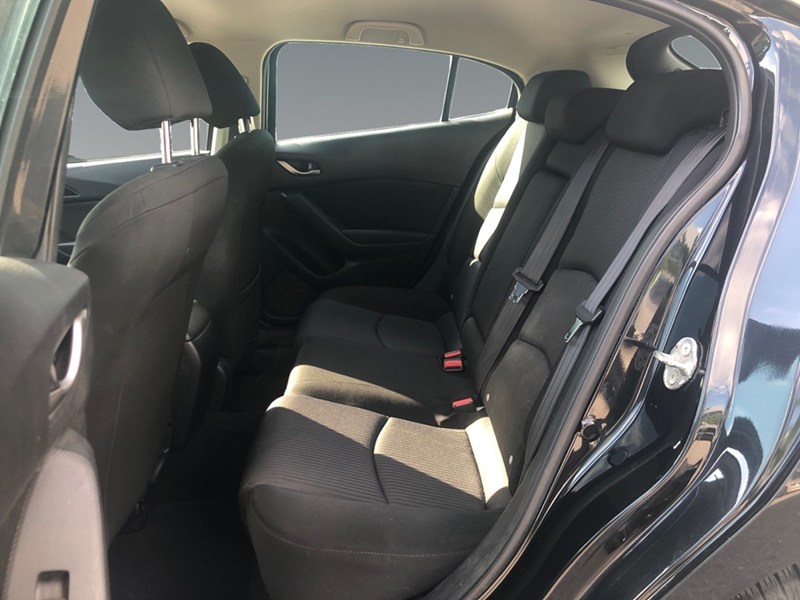 2015 Mazda Mazda3 Sport 4dr HB Sport Auto GS