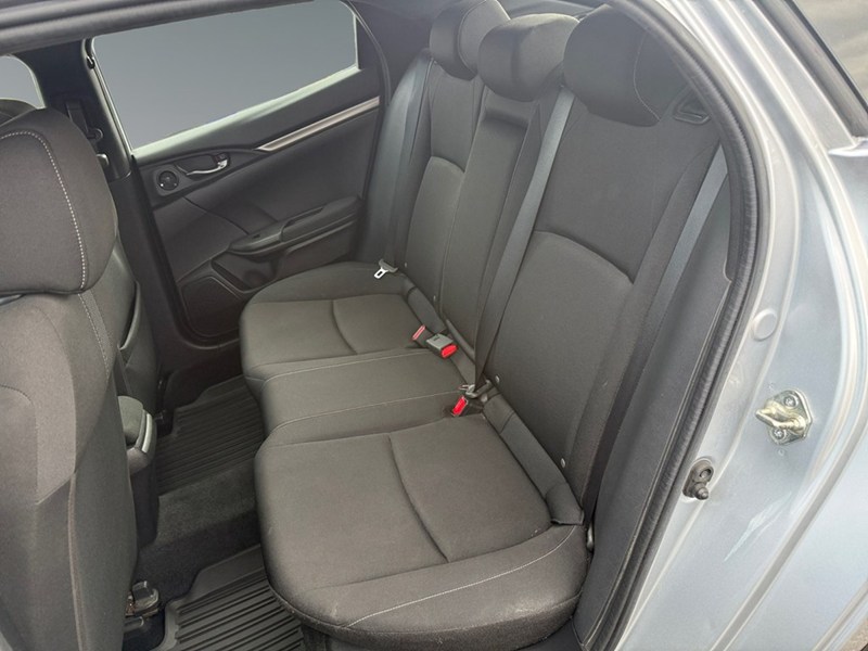 2017 Honda Civic 5dr CVT Sport w/Honda Sensing