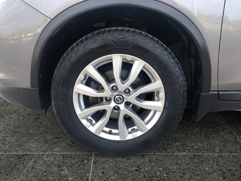 2017 Nissan Rogue AWD 4dr SV