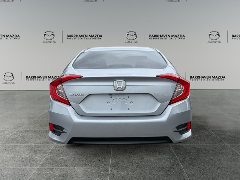 2017 Honda Civic 4dr CVT EX