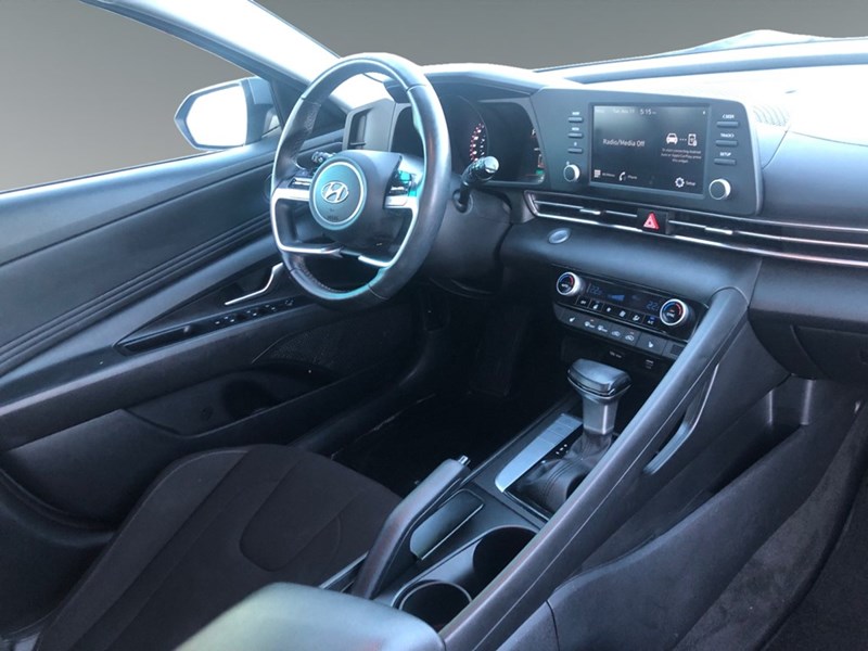 2021 Hyundai Elantra Preferred IVT w/Sun &Tech Pkg | 2 Sets of Tires