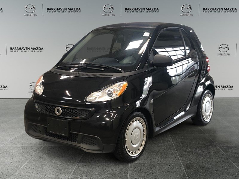 2015 smart fortwo 2dr Cpe Pure | 2 Sets of Tires Included!