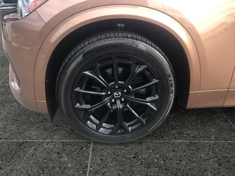 2025 Mazda CX-70 MHEV GT-P AWD | 2 Sets of Wheels Included!