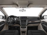 2017 Dodge Grand Caravan Crew image 4