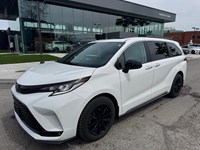 2022 Toyota Sienna Limited 7-Passenger