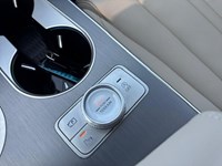 2025 Genesis GV80 2.5T Advanced w/Tech Pkg 5P