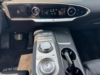 2025 Genesis GV70 2.5T Prestige
