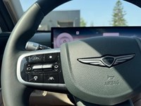 2025 Genesis GV80 2.5T Advanced w/Tech Pkg 5P