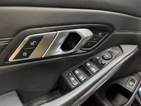 2019 BMW 330 i xDrive