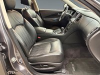 2015 INFINITI QX50 Base
