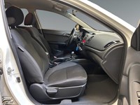 2012 Kia Forte5 2.0L EX (A6)