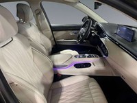 2025 Genesis GV70 2.5T Prestige