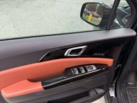 2022 Kia Carnival SX