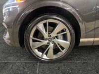 2025 Genesis GV70 2.5T Prestige