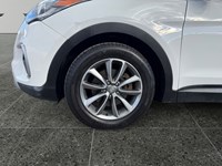 2017 Hyundai Santa Fe XL Luxury w/6 Passenger (A6)