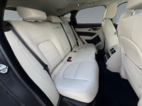 2022 Jaguar F-PACE P250 R-Dynamic S