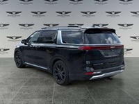 2022 Kia Carnival SX
