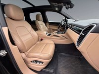 2020 Porsche Cayenne Base