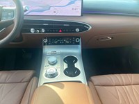 2026 Genesis GV70 2.5T Prestige